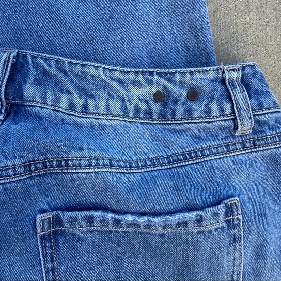 CAbi 100% Boyfriend distressed Denim Blue Jeans women’s size 8 #5884 Boho Chic - Picture 8 of 11